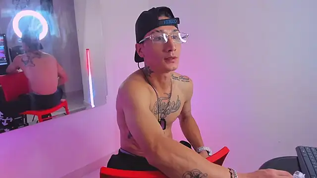 AbaturLopez Webcamshow