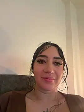 EmmyEvans1's Live XXX Chat