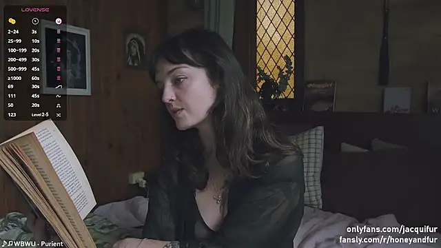 jacquicam's Live Sex Cam Show