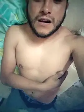 Travieso_21's Webcam Show