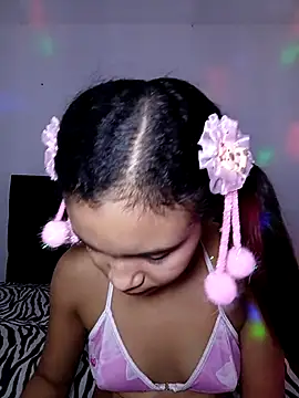 liz7skinny webkamerás műsora