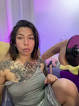 Chatroom XXX en direct de _antonella_dreamss