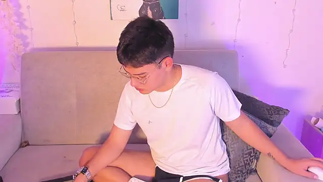 Young_Ben's Webcam Show