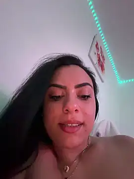 Marisa_ass Chat XXX live