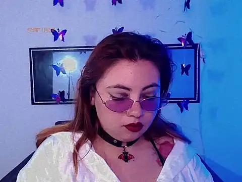 XXX chat uživo modela Ozzy_Valentino