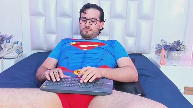 AdrianSith Webcam show