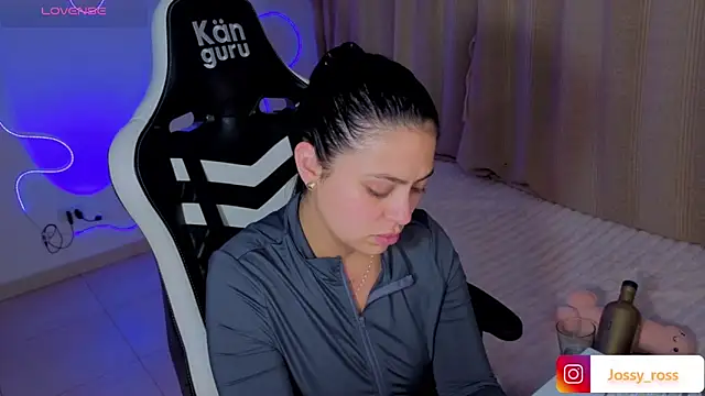 Czat XXX na żywo – Victoryyy_