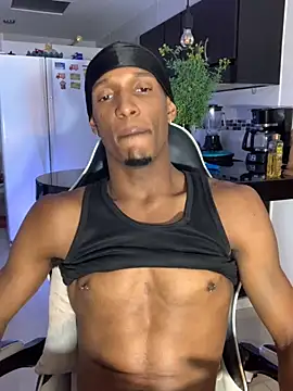 Adam_Bykern Webbikameraesitys