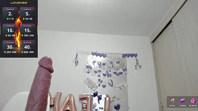 esmeraldamfc Chat XXX live