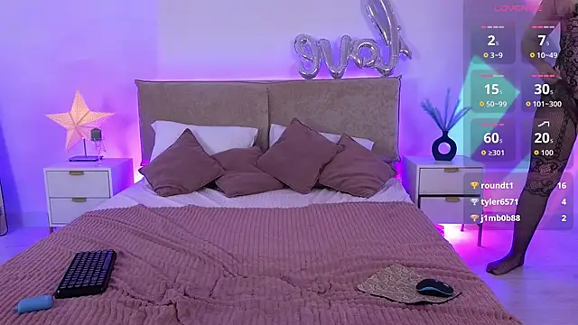 Jules_night's Live XXX Chat