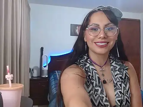 AloLovely_ Webcamshow