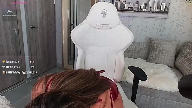 XXX chat uživo modela Alexa_seexy1