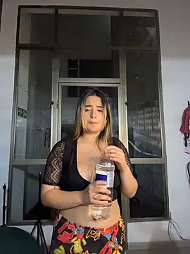 Chat +18 de Antonella_Julieta ao vivo