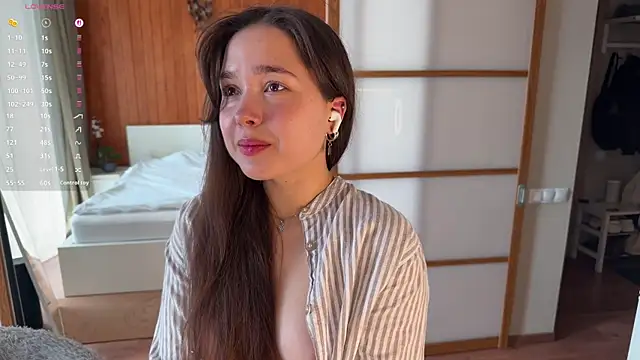 PlumyBun Chat XXX in diretta