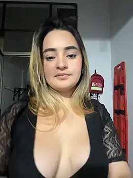 Antonella_Julieta Live XXX-chat