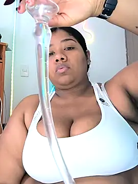 paola091 Show in webcam