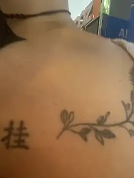 estradiolist 网络视讯表演