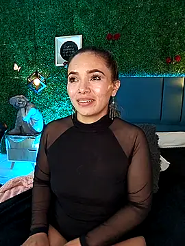 Chatroom XXX en direct de Kiaraa88