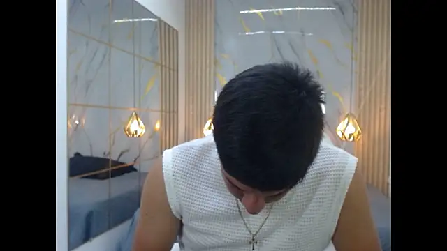 DominantBoy4 Webcam show