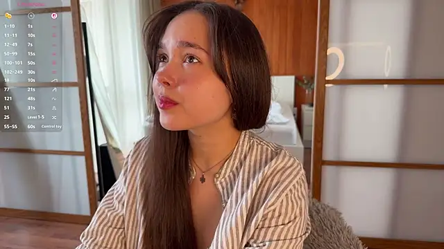 Chatroom XXX en direct de PlumyBun