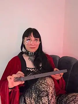 Ravenna666_ Chat XXX live