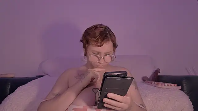 Chat XXX en directo de Lilmuh_