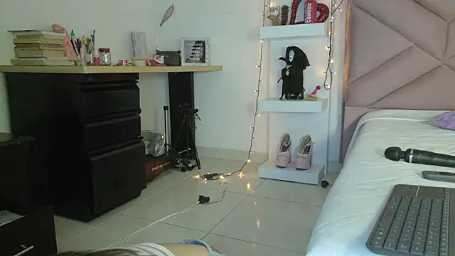 eva_sin18 Chat XXX in diretta