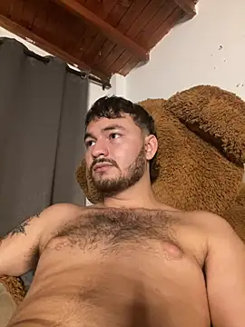 JacoLive Adlı Modelin Canlı XXX Sohbeti