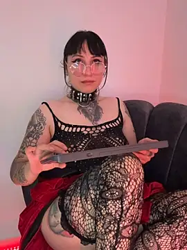 Ravenna666_: απευθείας συνομιλία ΧΧΧ