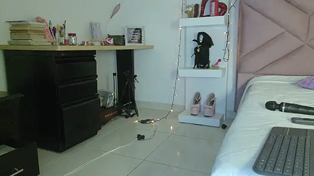 Chat +18 de eva_sin18 ao vivo