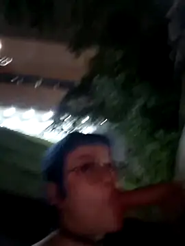 Pokazy przed kamerką – Sateh_and_Hikary