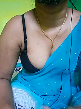 Chatroom XXX en direct de tamil_kanaka