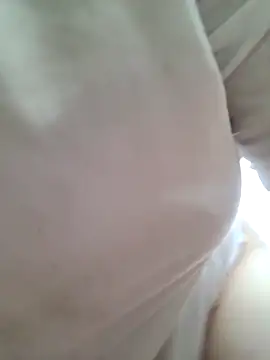 Muna_LM 在線直播表演