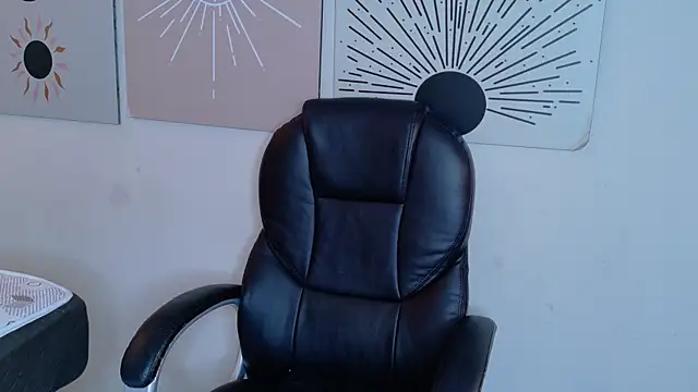 Chat +18 de VictoriaAliz ao vivo