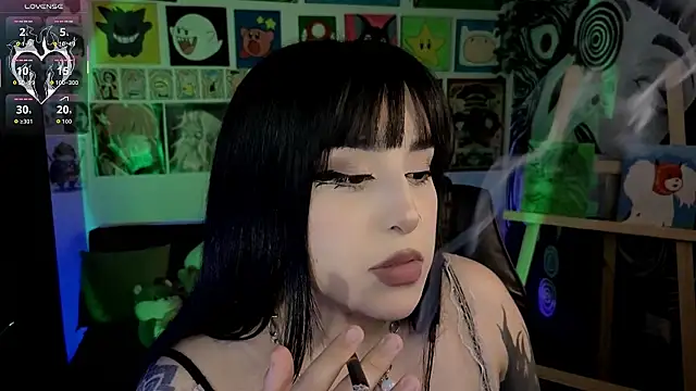 Yuhwan_ লাইভ XXX চ্যাট