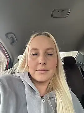 Sembang XXX Secara Langsung MerlinDave