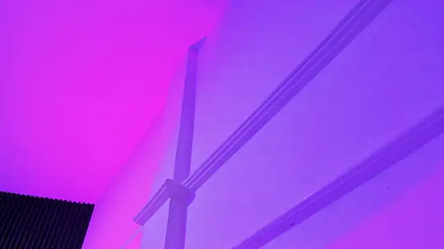 Онлайн чат XXX Emberrvelvet