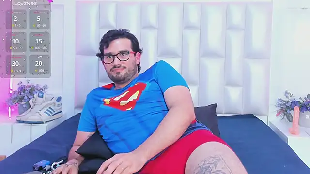 AdrianSith's Webcam Show