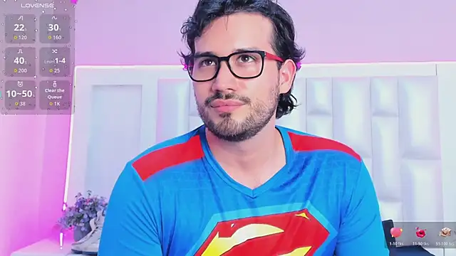 Онлайн чат XXX AdrianSith