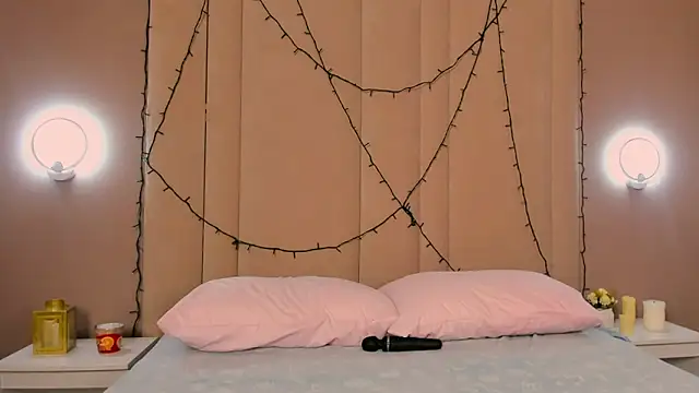 AdeleSilvy – Naživo XXX chat