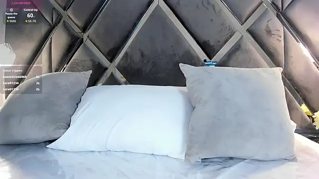 Ivonne_Millerr 现场XXX聊天