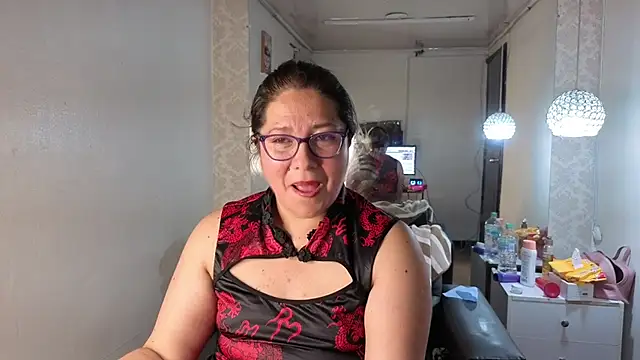 scarlett_widow_n Live XXX chat