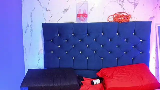 Webkamerová show Dakotaa_Johnson