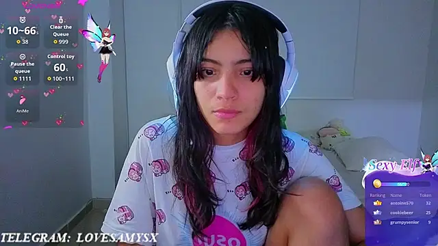 LovelyamyyのライブXXXチャット