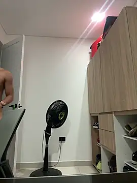 mrlonzdf Live XXX-Chat