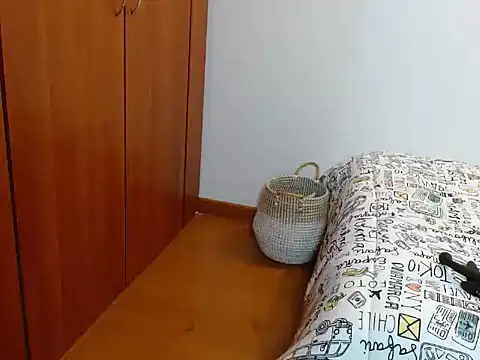 Mily2026 现场XXX聊天