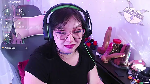 LiloMoon69: онлайн-секс-чат