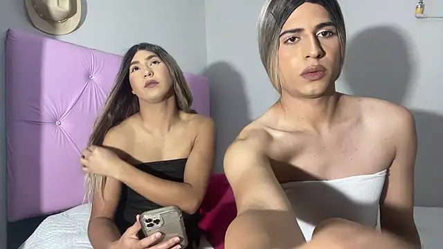 Megan2077's Webcam Show