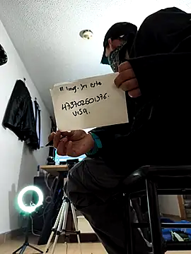 Thomasjons_ Live XXX Chat