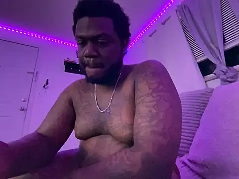 Deknkei: διαδικτυακό σόου στην κάμερα